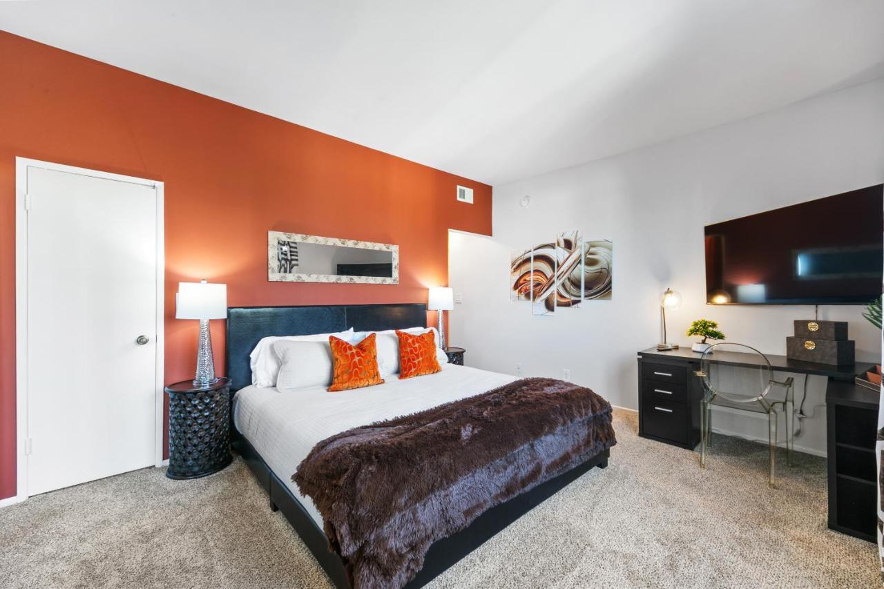 Beverly Hills 2 Bed 2 Bath Penthouse With Den And Parking 414 Λος Άντζελες Εξωτερικό φωτογραφία