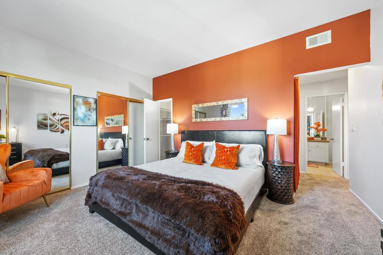 Beverly Hills 2 Bed 2 Bath Penthouse With Den And Parking 414 Λος Άντζελες Εξωτερικό φωτογραφία