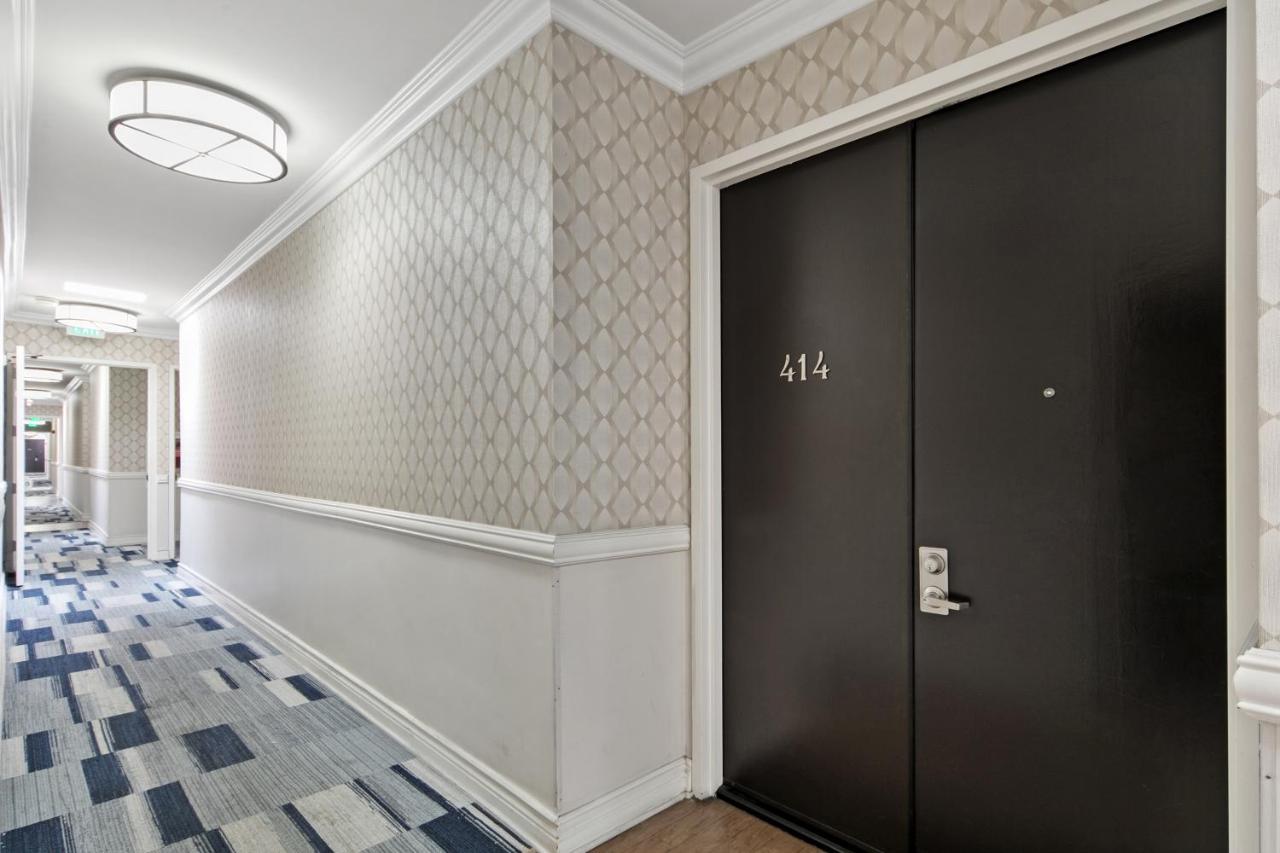 Beverly Hills 2 Bed 2 Bath Penthouse With Den And Parking 414 Λος Άντζελες Εξωτερικό φωτογραφία