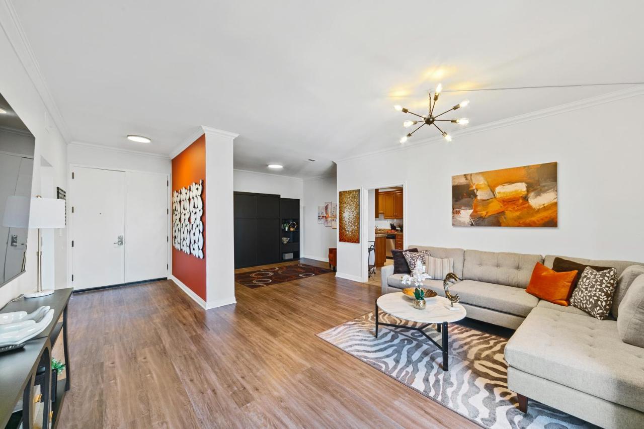 Beverly Hills 2 Bed 2 Bath Penthouse With Den And Parking 414 Λος Άντζελες Εξωτερικό φωτογραφία