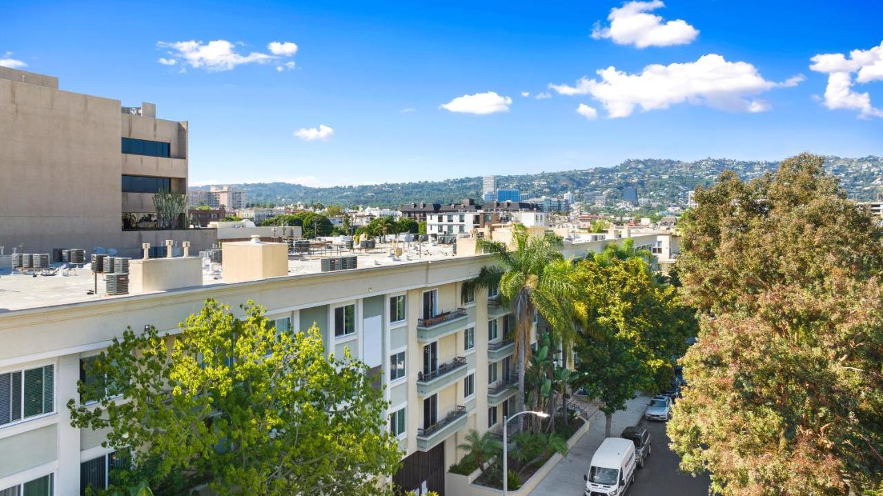 Beverly Hills 2 Bed 2 Bath Penthouse With Den And Parking 414 Λος Άντζελες Εξωτερικό φωτογραφία
