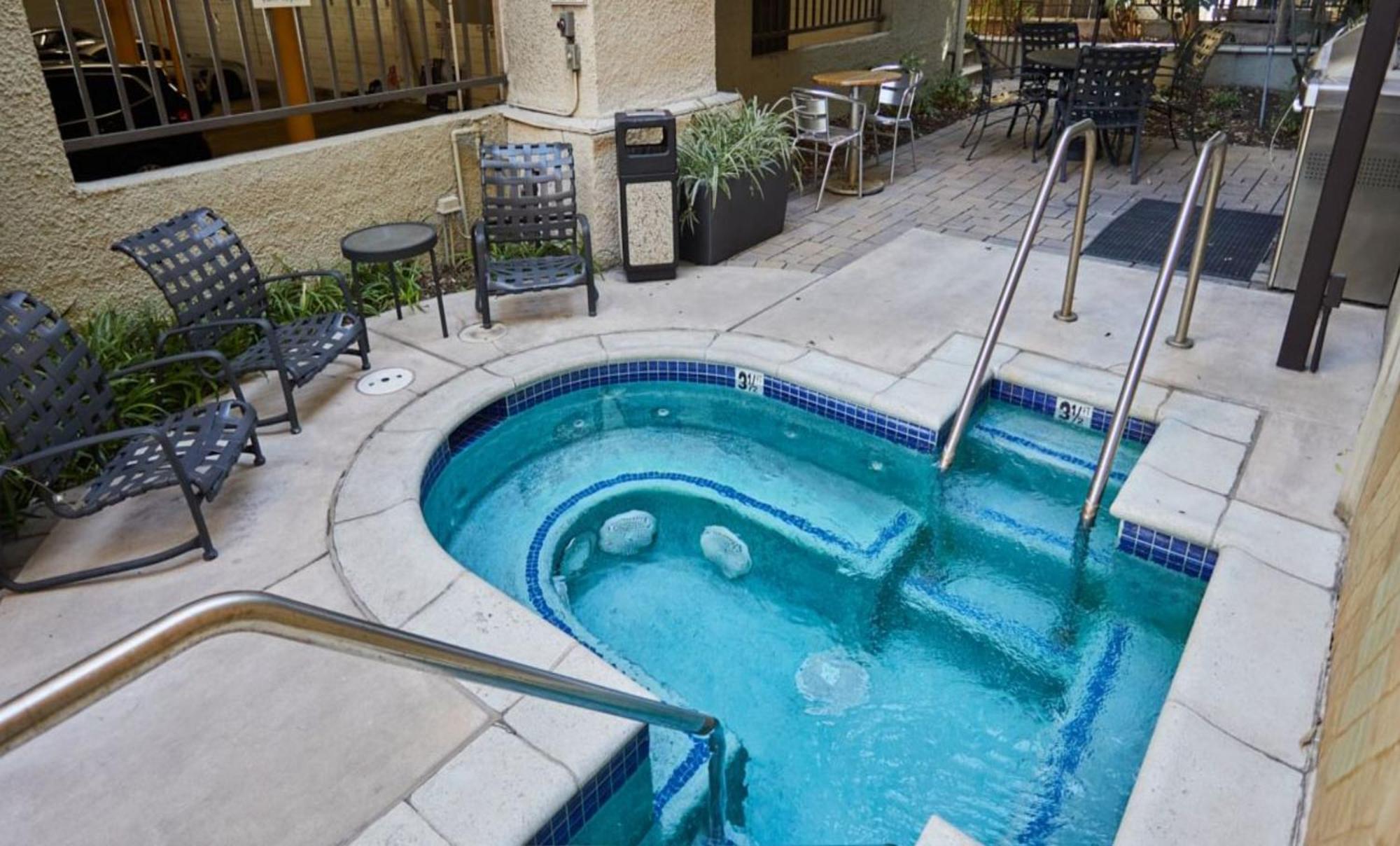 Beverly Hills 2 Bed 2 Bath Penthouse With Den And Parking 414 Λος Άντζελες Εξωτερικό φωτογραφία