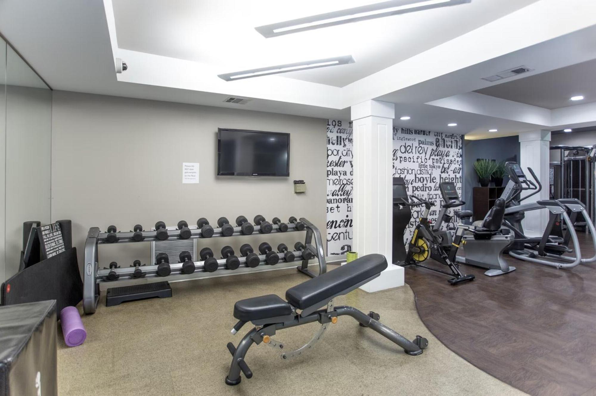 Beverly Hills 2 Bed 2 Bath Penthouse With Den And Parking 414 Λος Άντζελες Εξωτερικό φωτογραφία